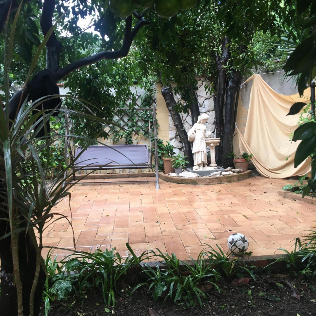 Bed and Breakfast Il Giardino Di Daphne Neapol Zewnętrze zdjęcie
